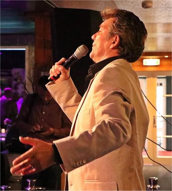 Rob van Reeuwijk te boeken bij www.kwekel-evenementen.nl